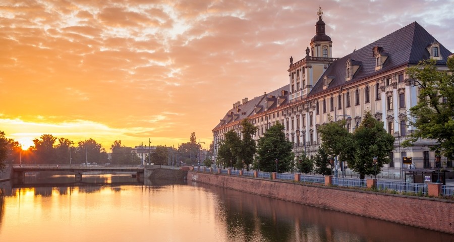 دانشگاه ورسلاو لهستان
