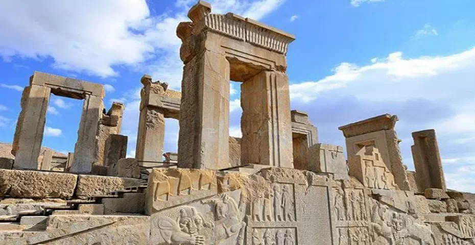 تخت‌جمشید؛ شکوهِ بی‌پایان به امپراتوری ایران