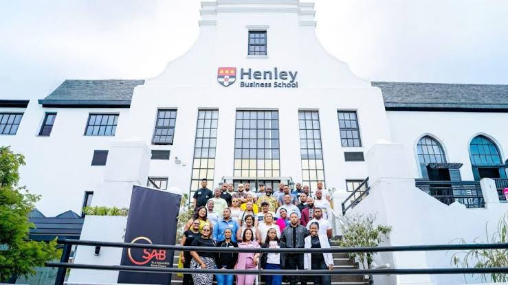 Henely-Group