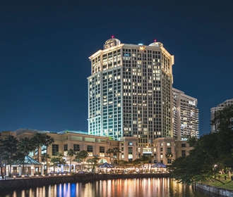 Grand Copthorne Waterfront 