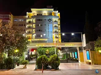 Elysee Hotel