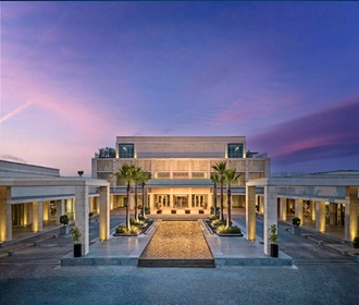 Victoria golf resort