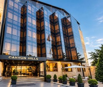 Canyon Hills 