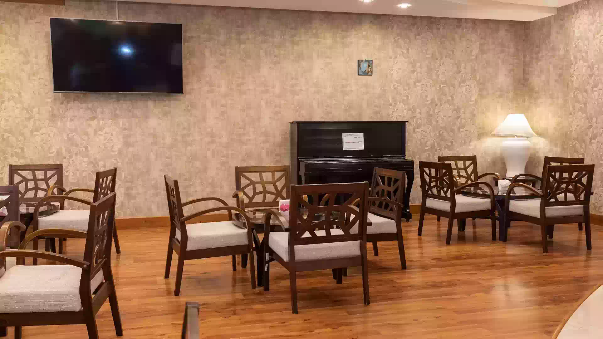 کافی شاپ هتل صدف کیش