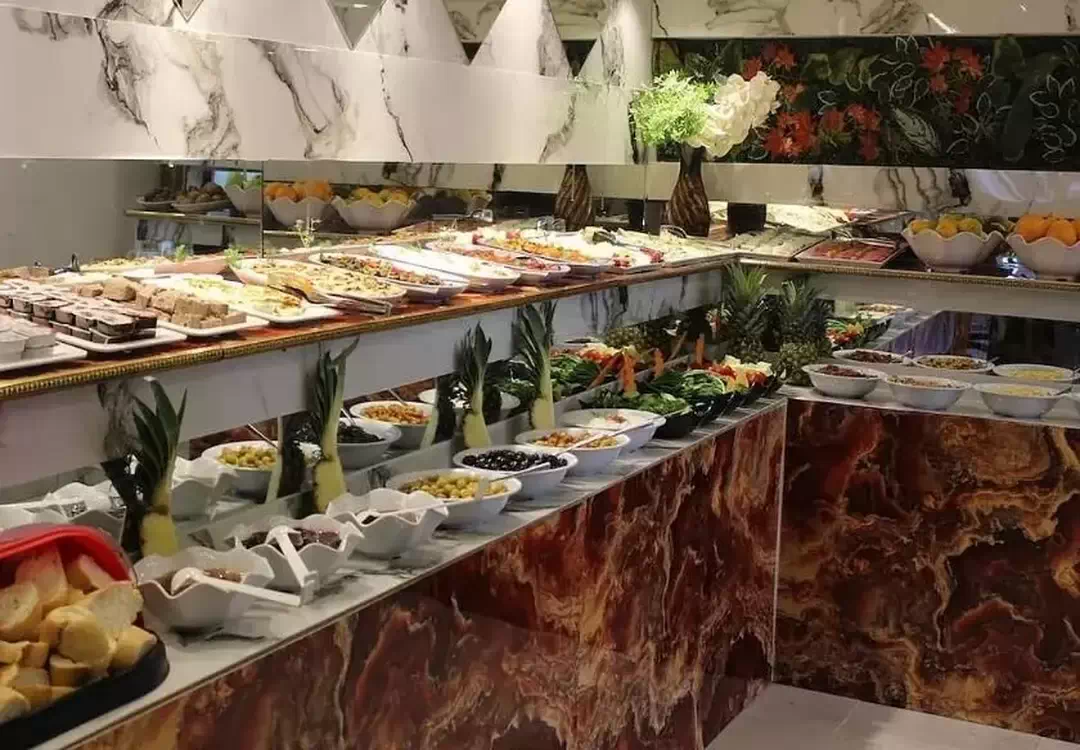 بوقه هتل بای ریچ استانبول