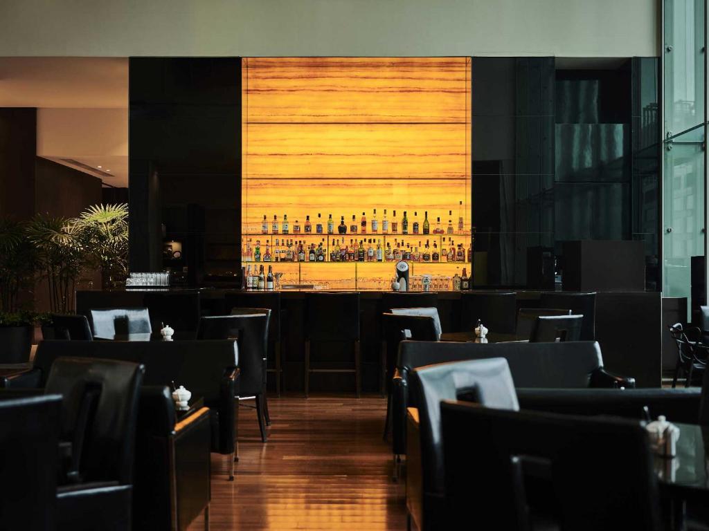 بار هتل Royal Park Hotel The Shiodome
