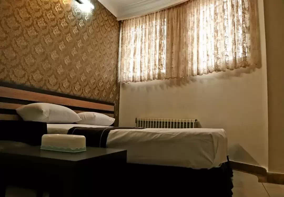 اتاق مهمانپذیر کرانه مشهد