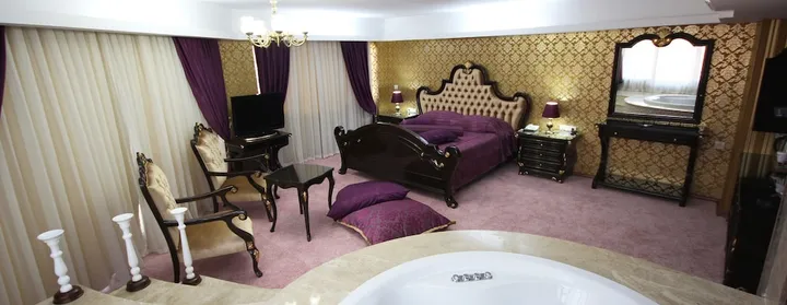 اتاق هتل گرند کرنر