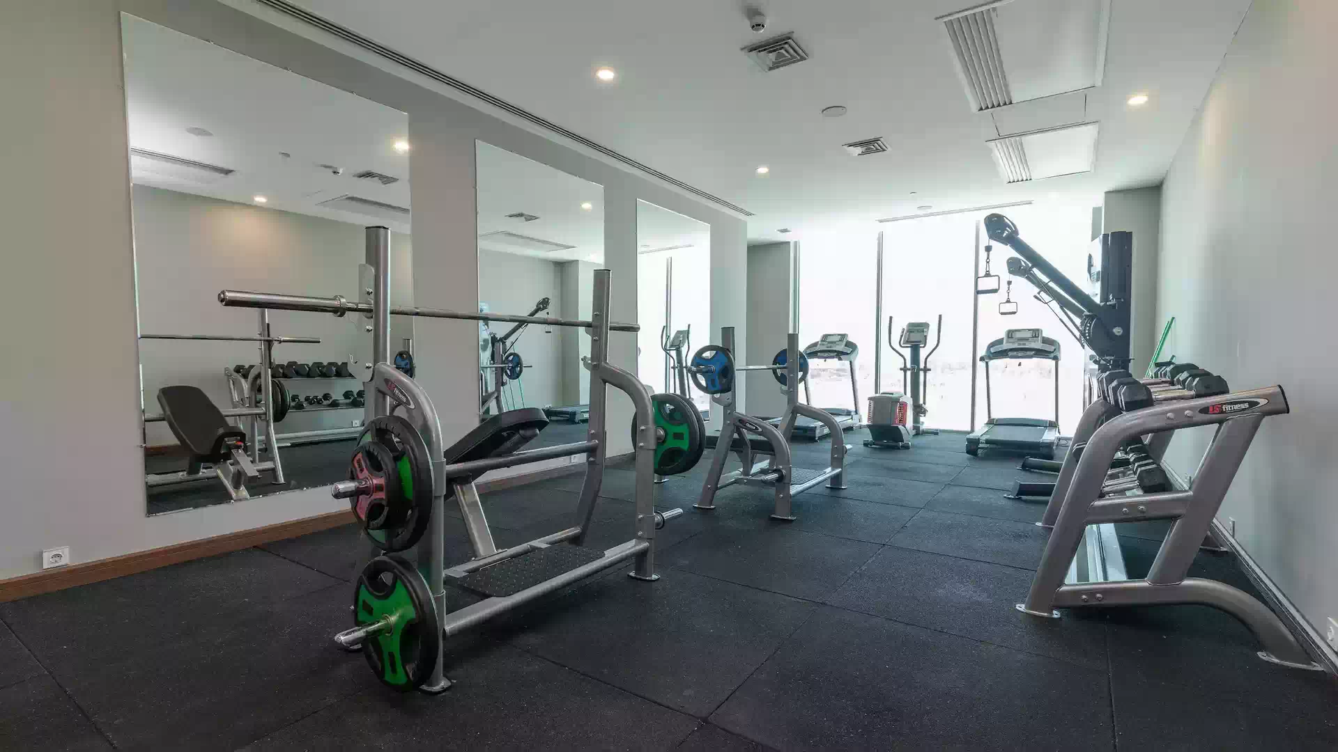 باشگاه هتل آریا کیش